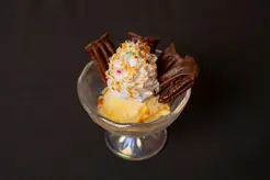 キャラメルチョコチュロスパフェ
