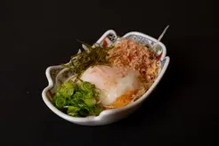 オニオンユッケ